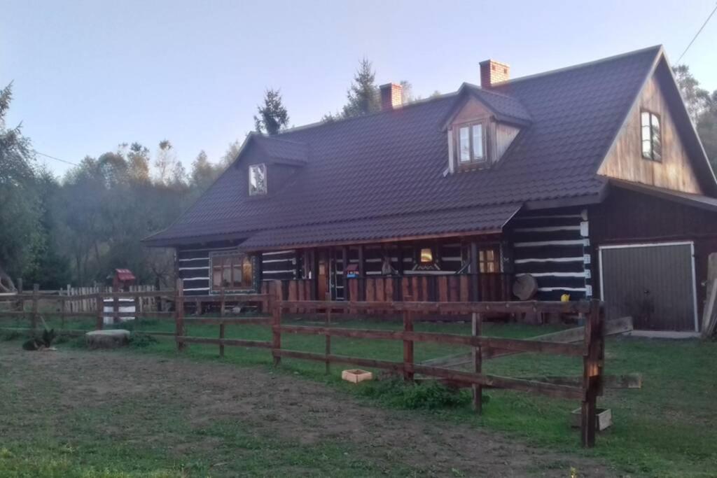 Molfar, Beskid Niski , Polowa Domu Appartement Polany  Buitenkant foto